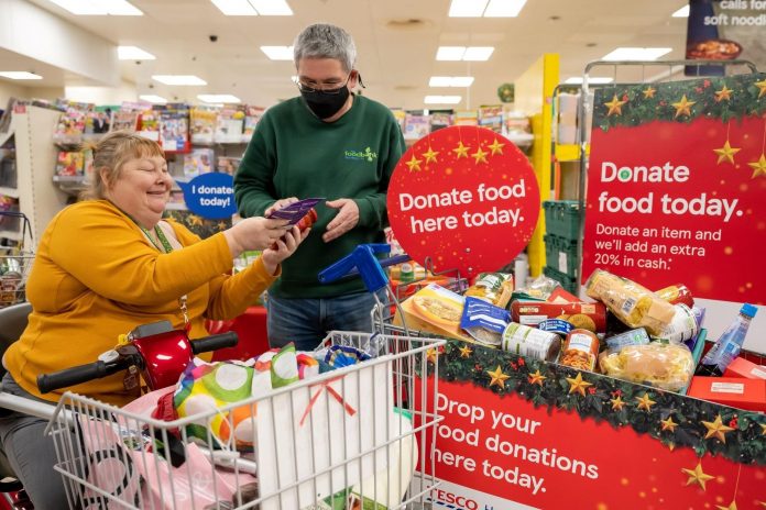 Shoppers praised after donating 575 meals during the Tesco Food Collection

